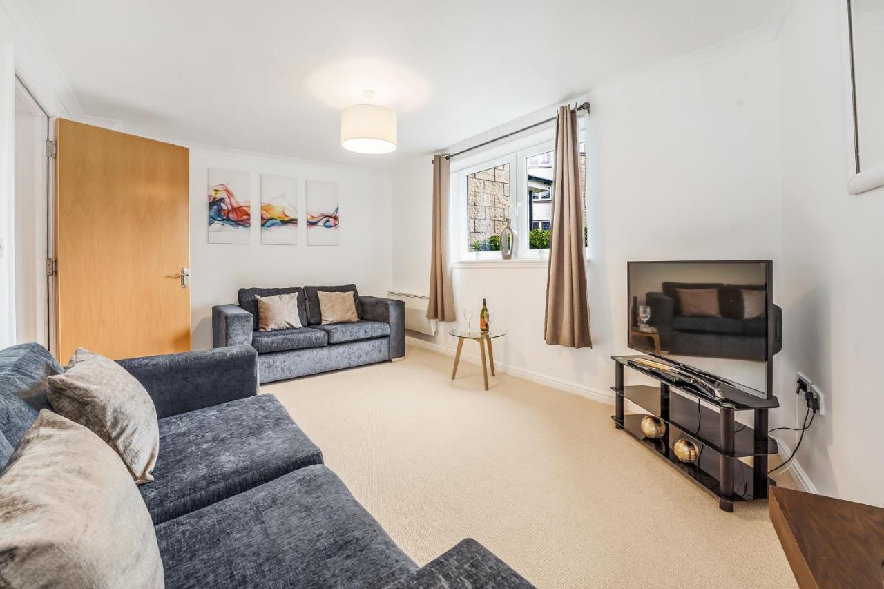 Saughton Suite With Views Of Water Of Leith Эдинбург Экстерьер фото