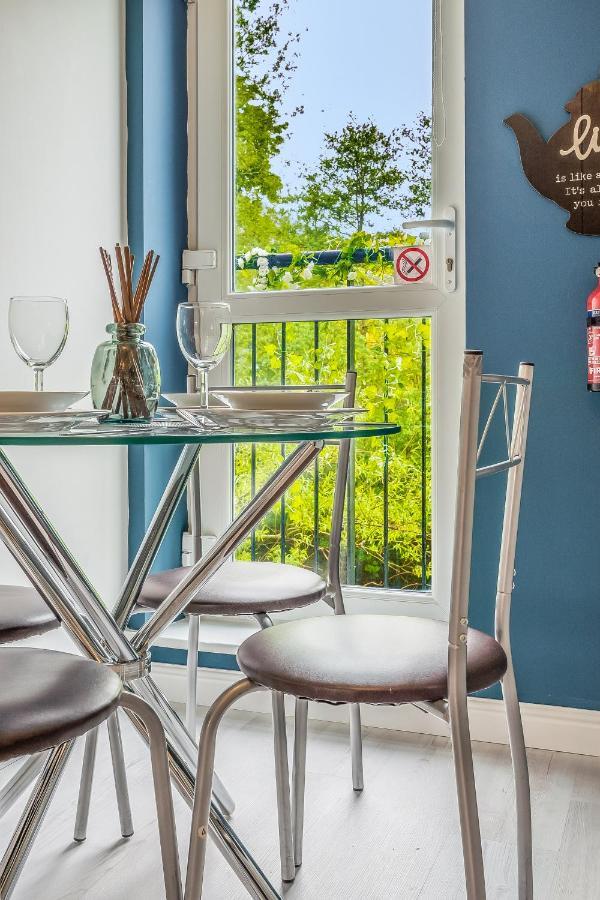 Saughton Suite With Views Of Water Of Leith Эдинбург Экстерьер фото