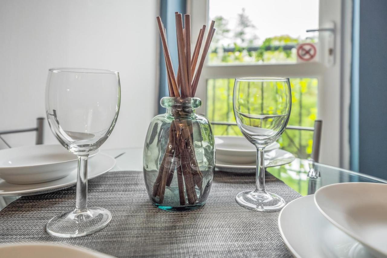 Saughton Suite With Views Of Water Of Leith Эдинбург Экстерьер фото