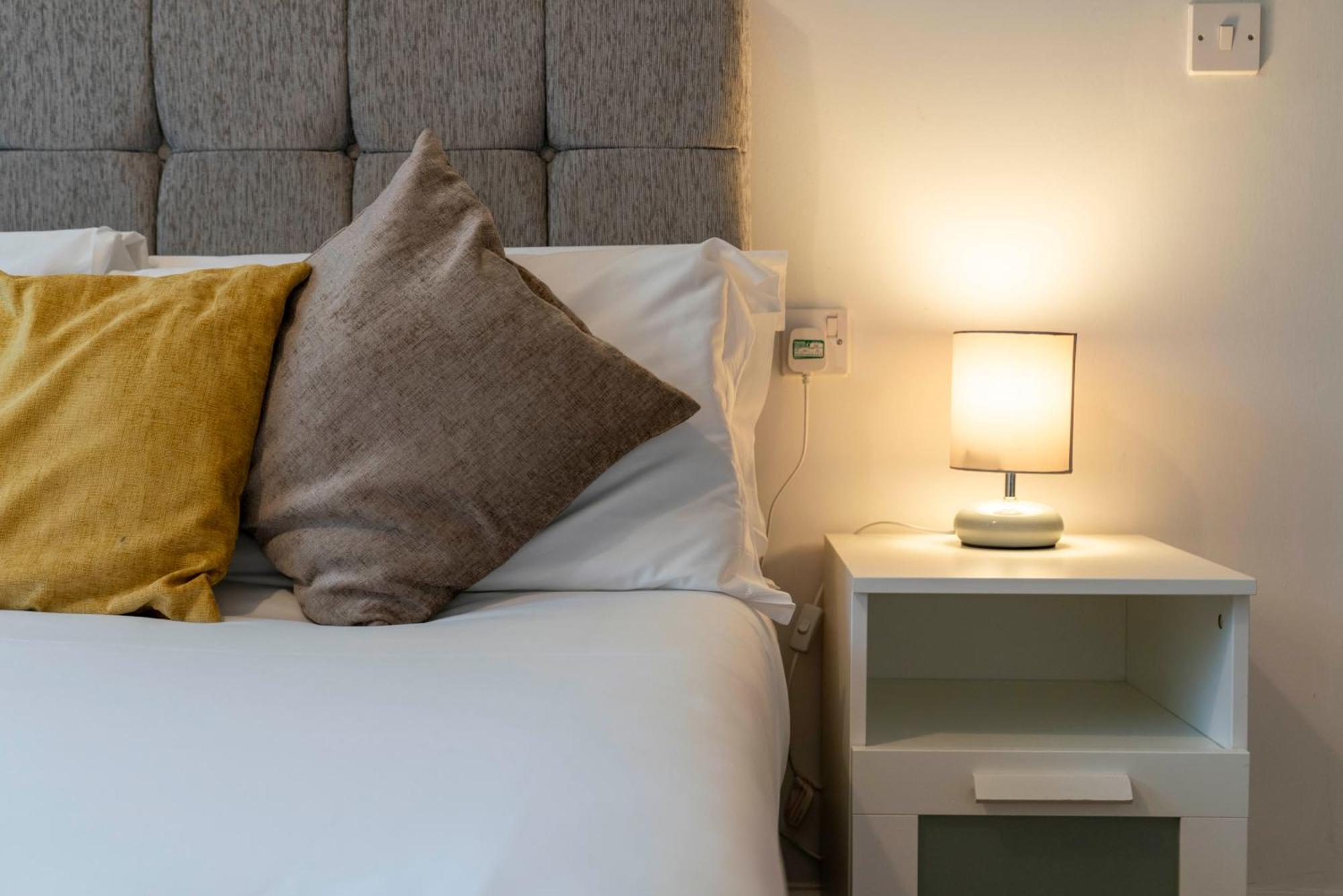 Saughton Suite With Views Of Water Of Leith Эдинбург Экстерьер фото