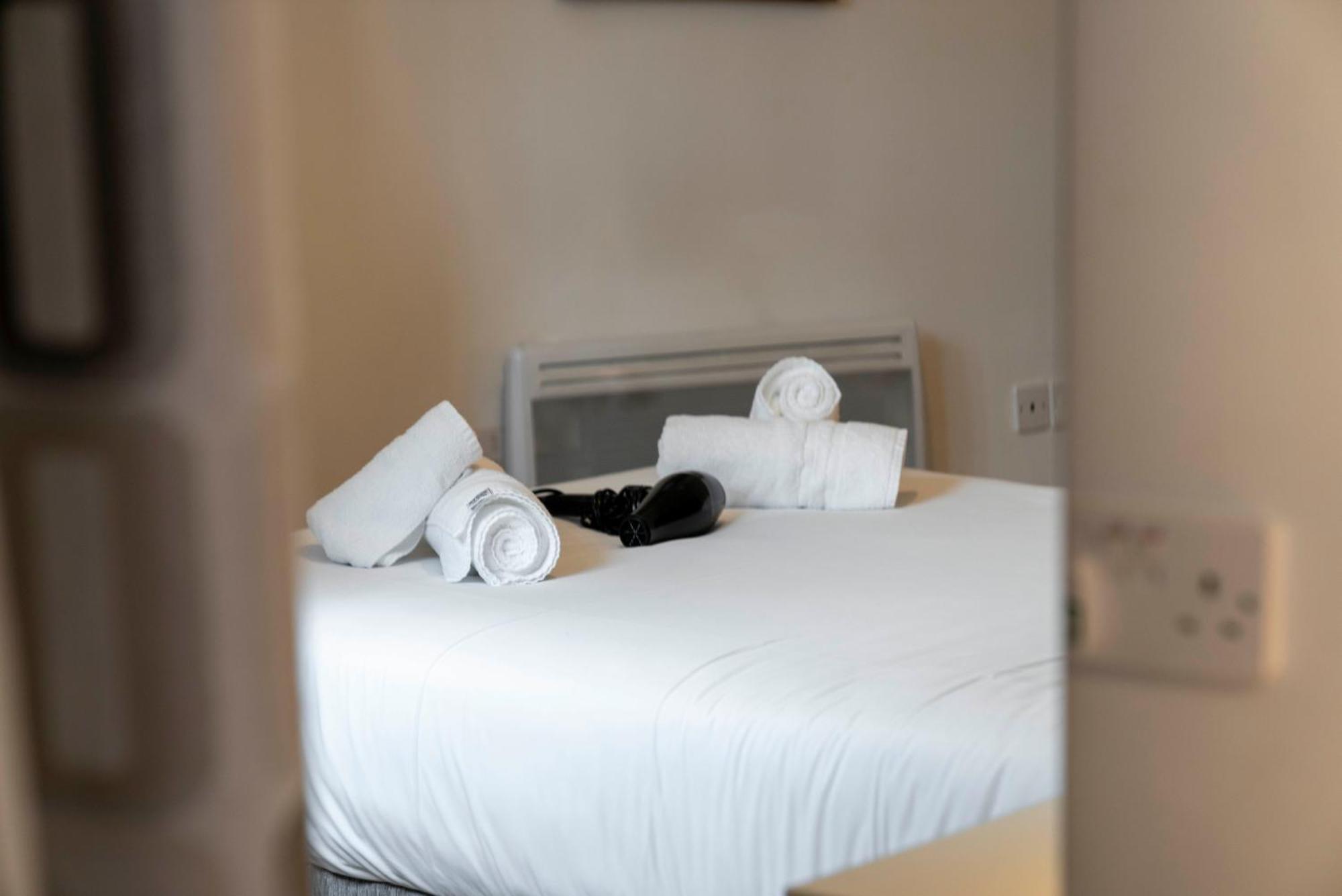 Saughton Suite With Views Of Water Of Leith Эдинбург Экстерьер фото